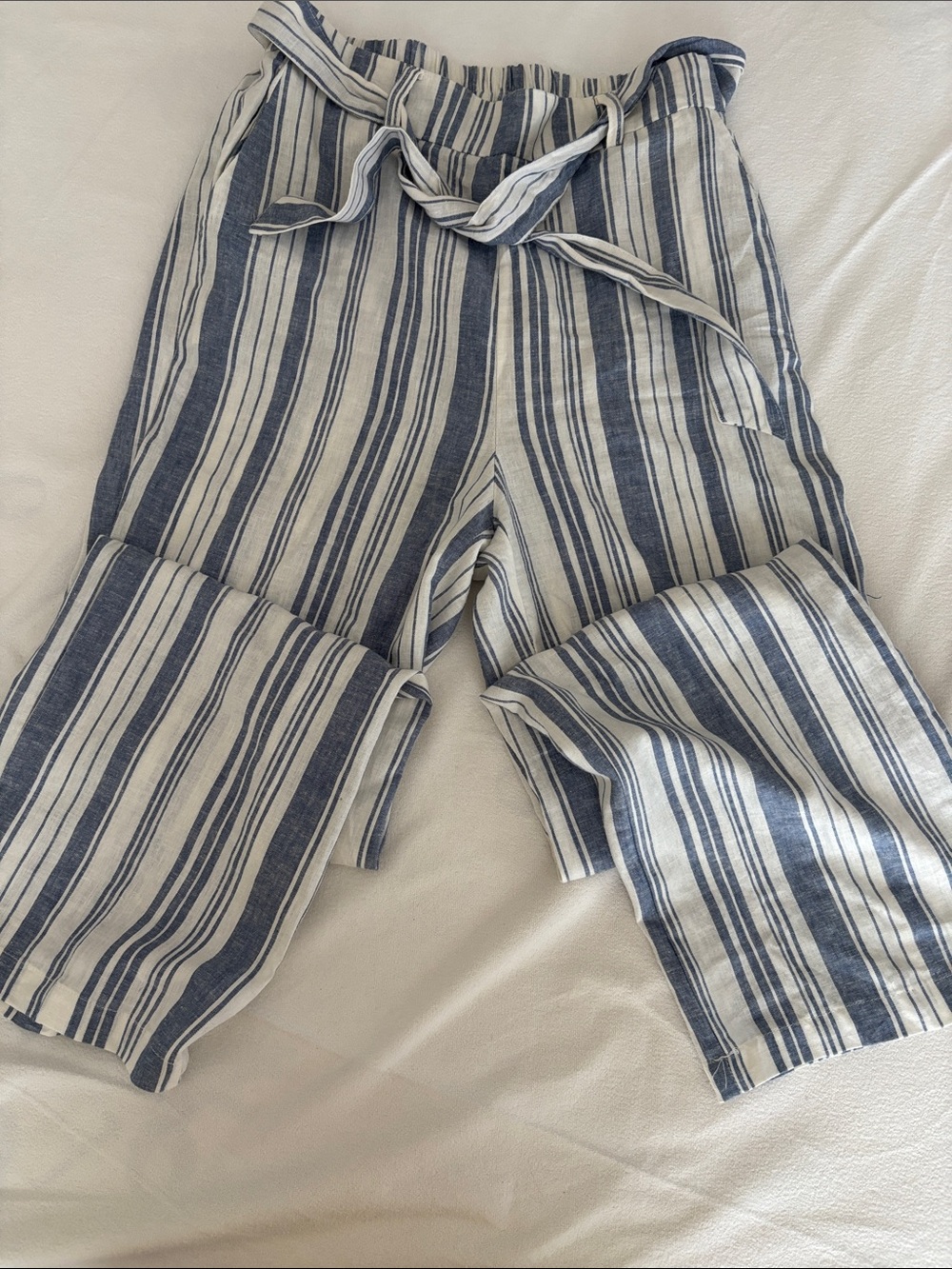 Land’ N Sea women’s Blue and White Striped Linen-Blend Chinos